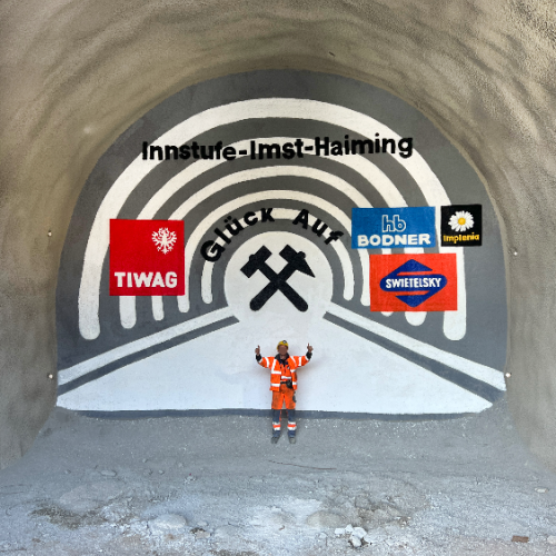 2983 Design Innsbruck Graffiti Auftrag Wandbemalung Workshop Streetart Tirol Hamburg Auftrag Oesterreich Wandgestaltung Mural Graffiti Kuenstler Kunst