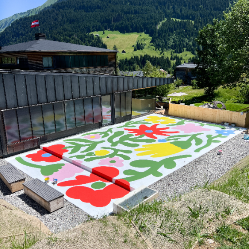 Fassadenkunst Fassadenbemalung Graffitiartist Wandkunst Werbewand2983 Design Innsbruck Graffiti Auftrag Wandbemalung Workshop Streetart Tirol Hamburg Auftrag Oesterreich Wandgestaltung Mural Graffiti Kuenstler Kunst